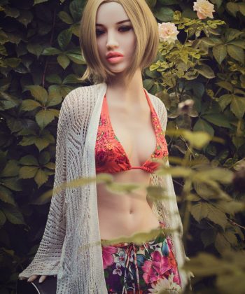 Lisbeth – Blonde Japanese Sex Doll