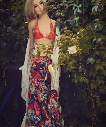 Lisbeth – Blonde Japanese Sex Doll