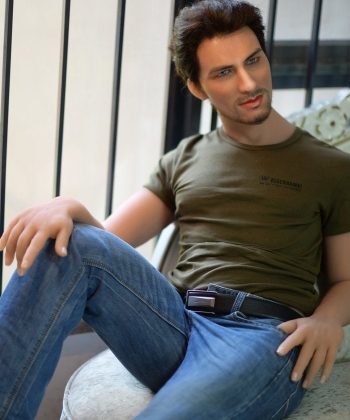 Thomas – Mature Realistic Male Sex Doll